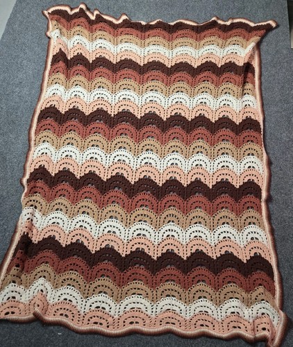 Hand crochet afghan scallop - crochet,