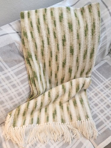 Vintage granny cottage afghan - cottage,